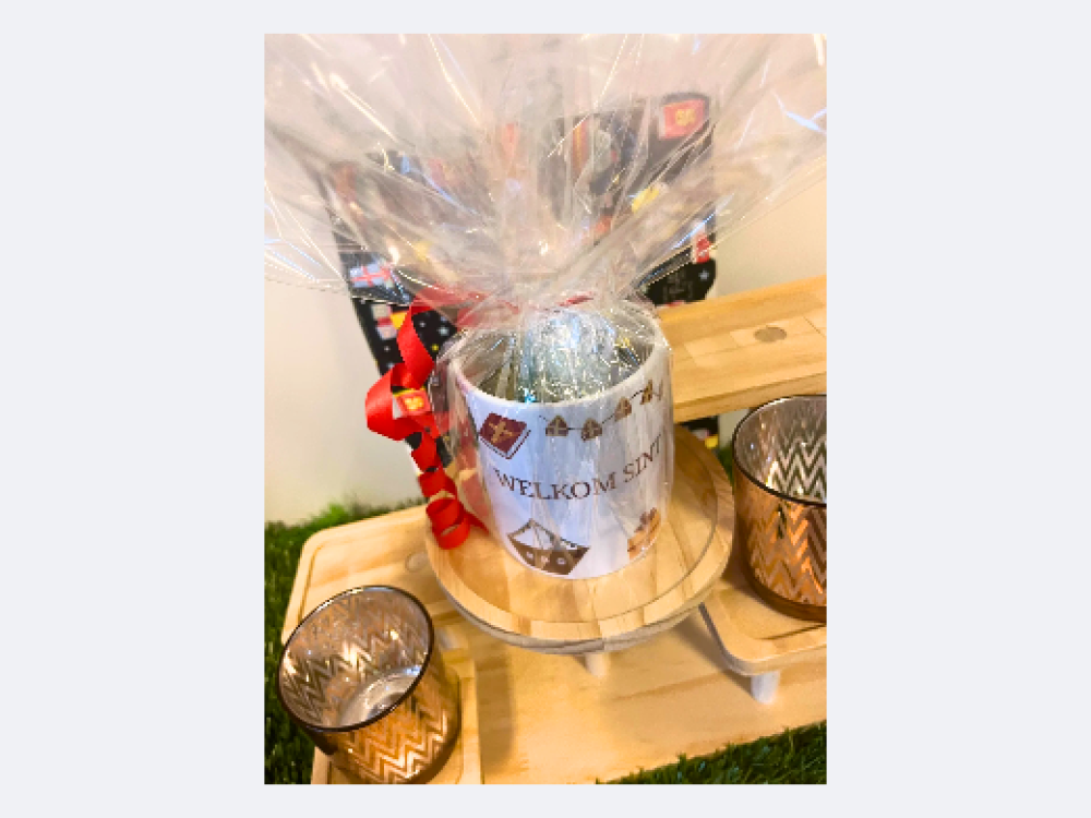 Sinterklaas mok - gevuld met chocoladebiljetten